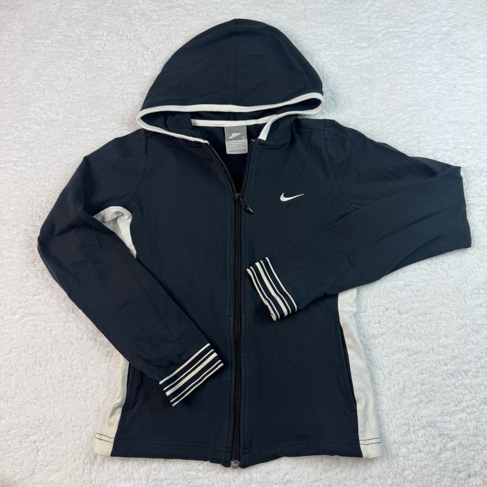 Boy’s Nike Black with White Accents Athletic‎ Full-zip Hoodie Jacket Large